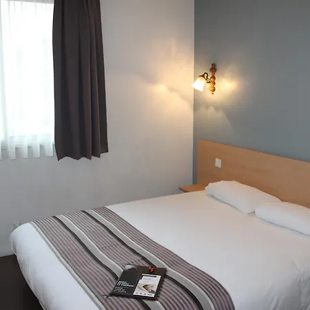 P'tit Dej-hotel Ferrand Centre Отель