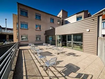 Отель P'tit Dej-hotel Ferrand Centre